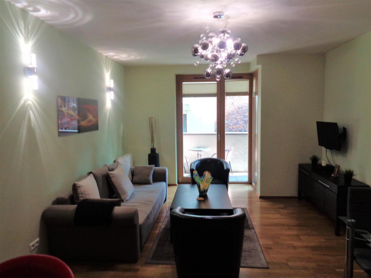 Angel Plaza Apartment Krakow Exterior photo